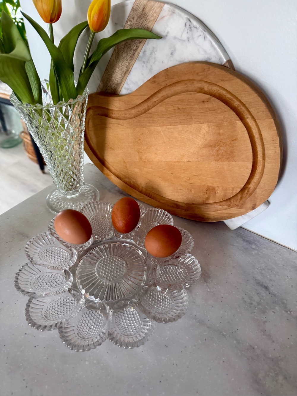 Indiana Glass Clear Floral Deviled Egg / Serving Plate